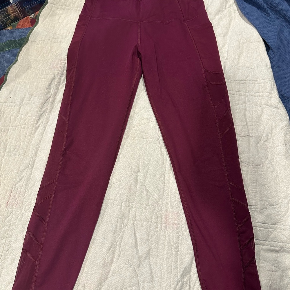 Victoria K Maroon Active Leggings